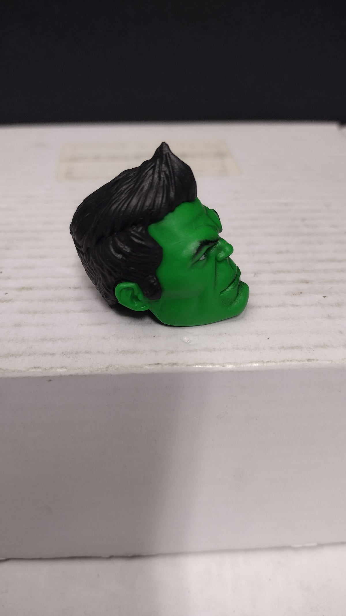 Marvel Legends: Totally Awesome Hulk BAF Head- Hasbro