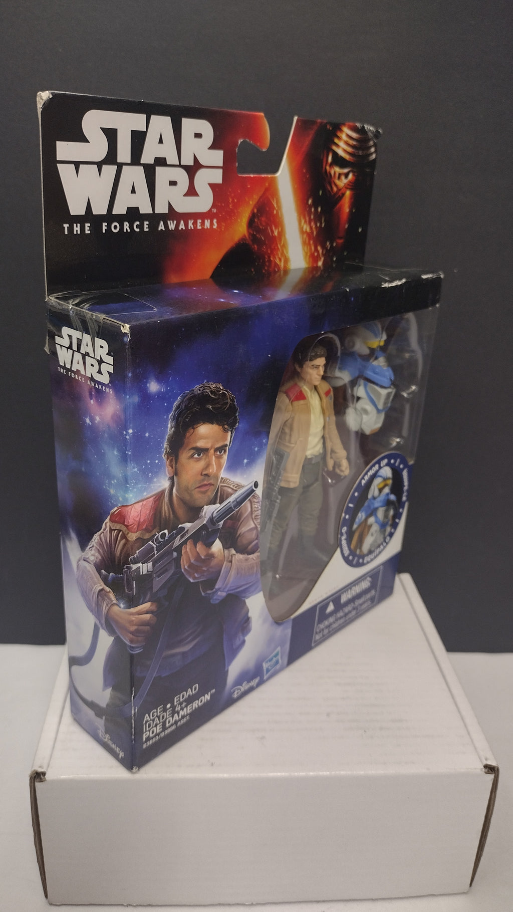 Star Wars: The Force Awakens – Poe Dameron (Desert Mission) 3.75-Inch Action Figure with Snap-On Armor • Hasbro 2015 Sealed in Box