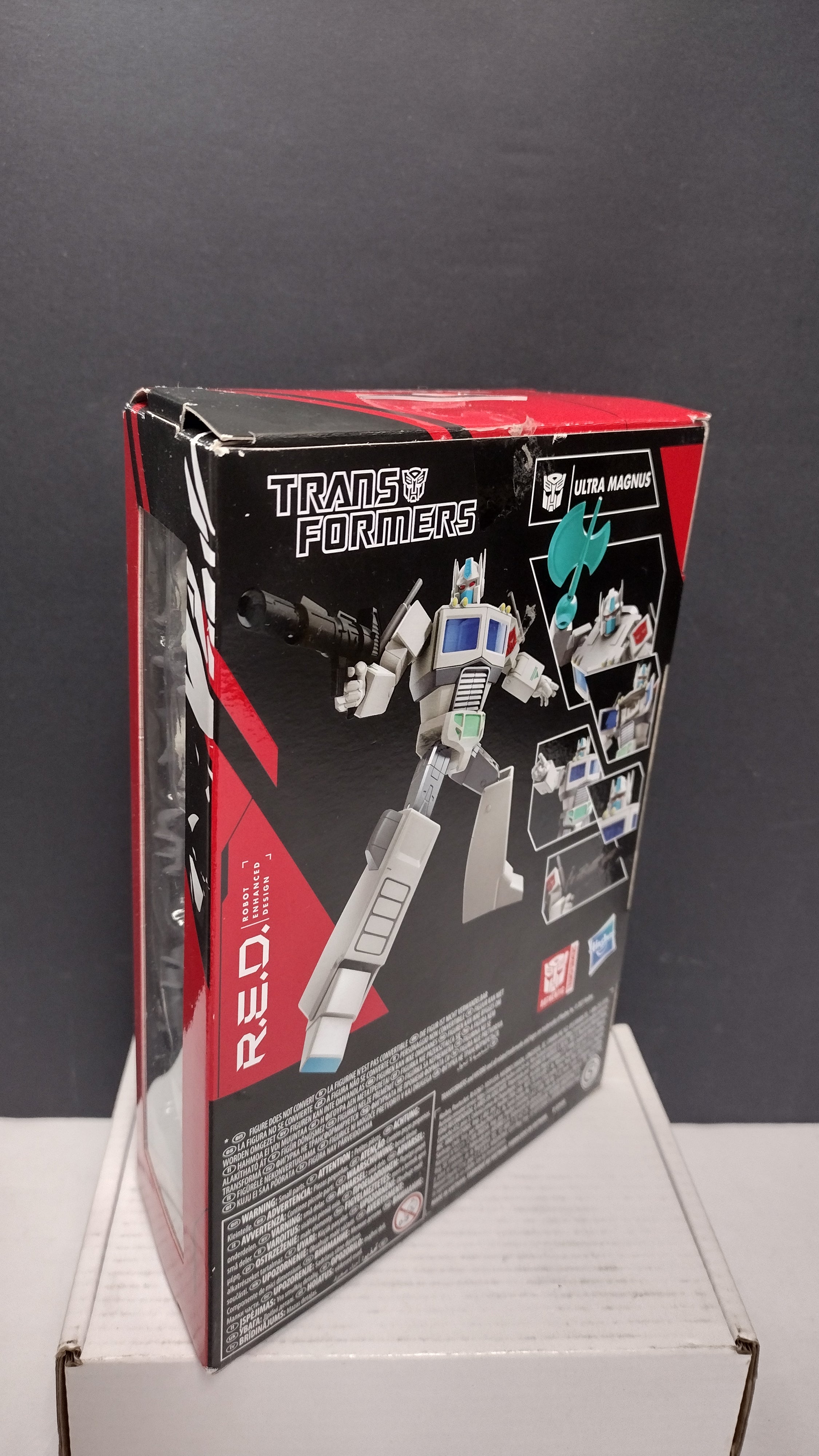 2021 Transformers R.E.D. Series Ultra Magnus 6" Figure (Open Box / Complete)
