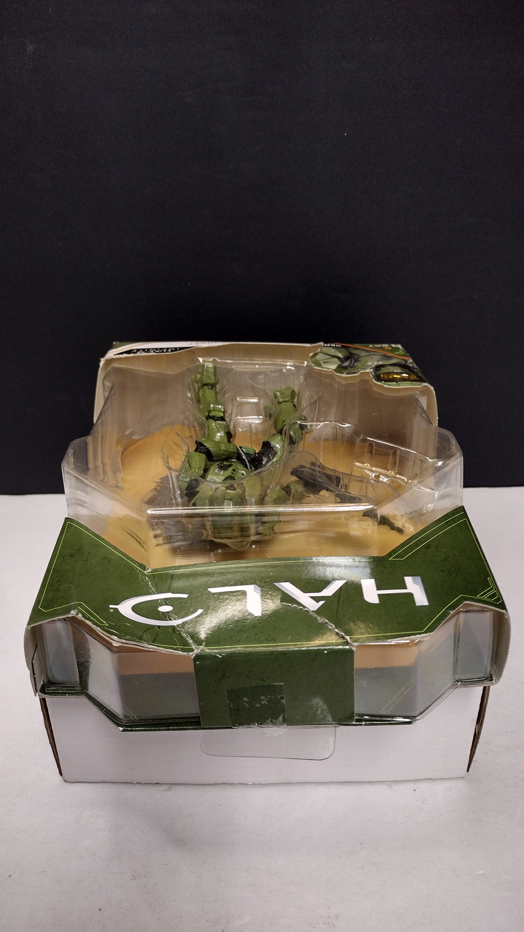 Halo Infinite Series 2 Master Chief 4" Action Figure with Assault Rifle NIB