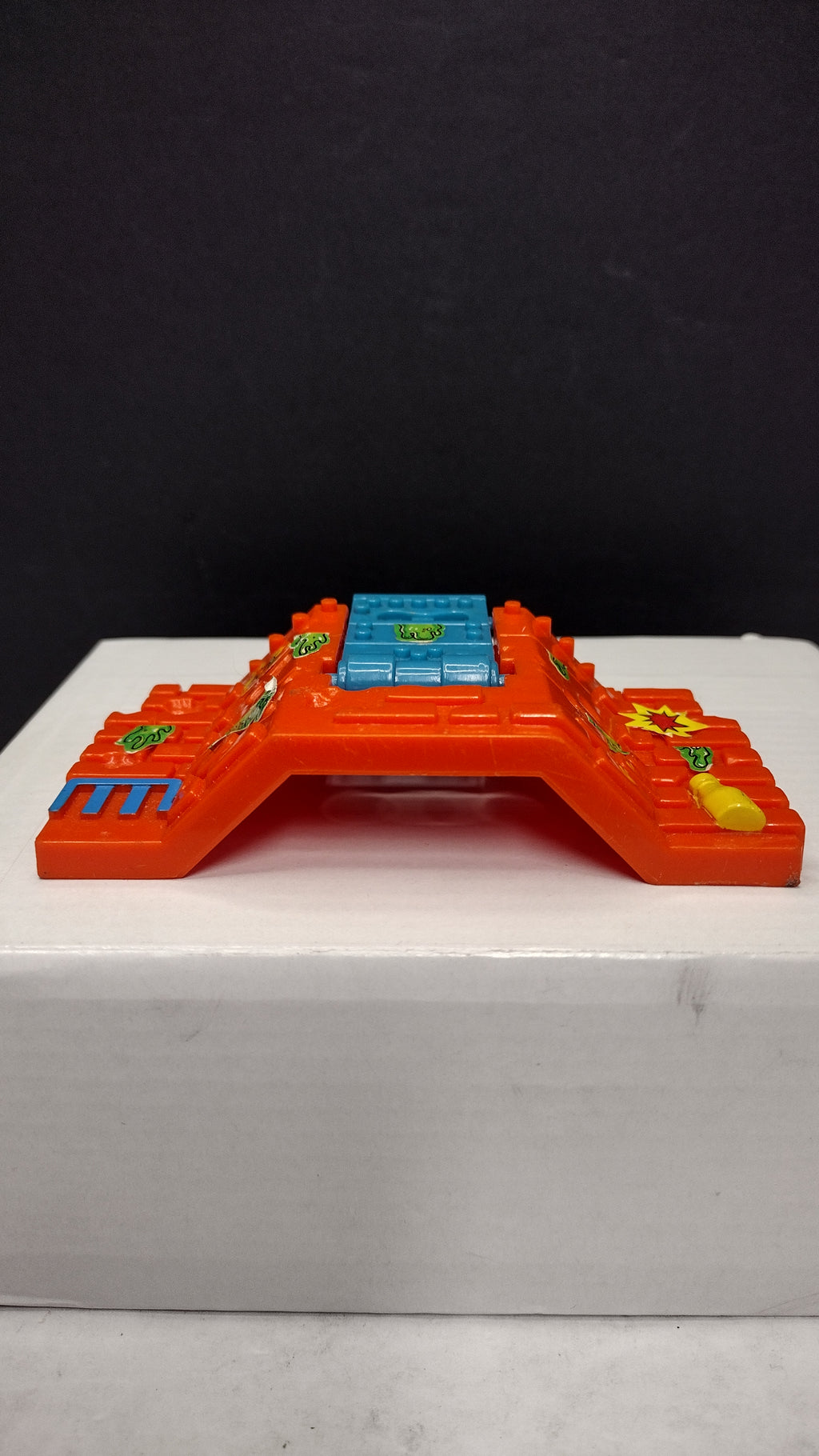 Vintage TMNT 1990 Oozey Cannon Brick Wall and Trap Door Accessory Part OEM