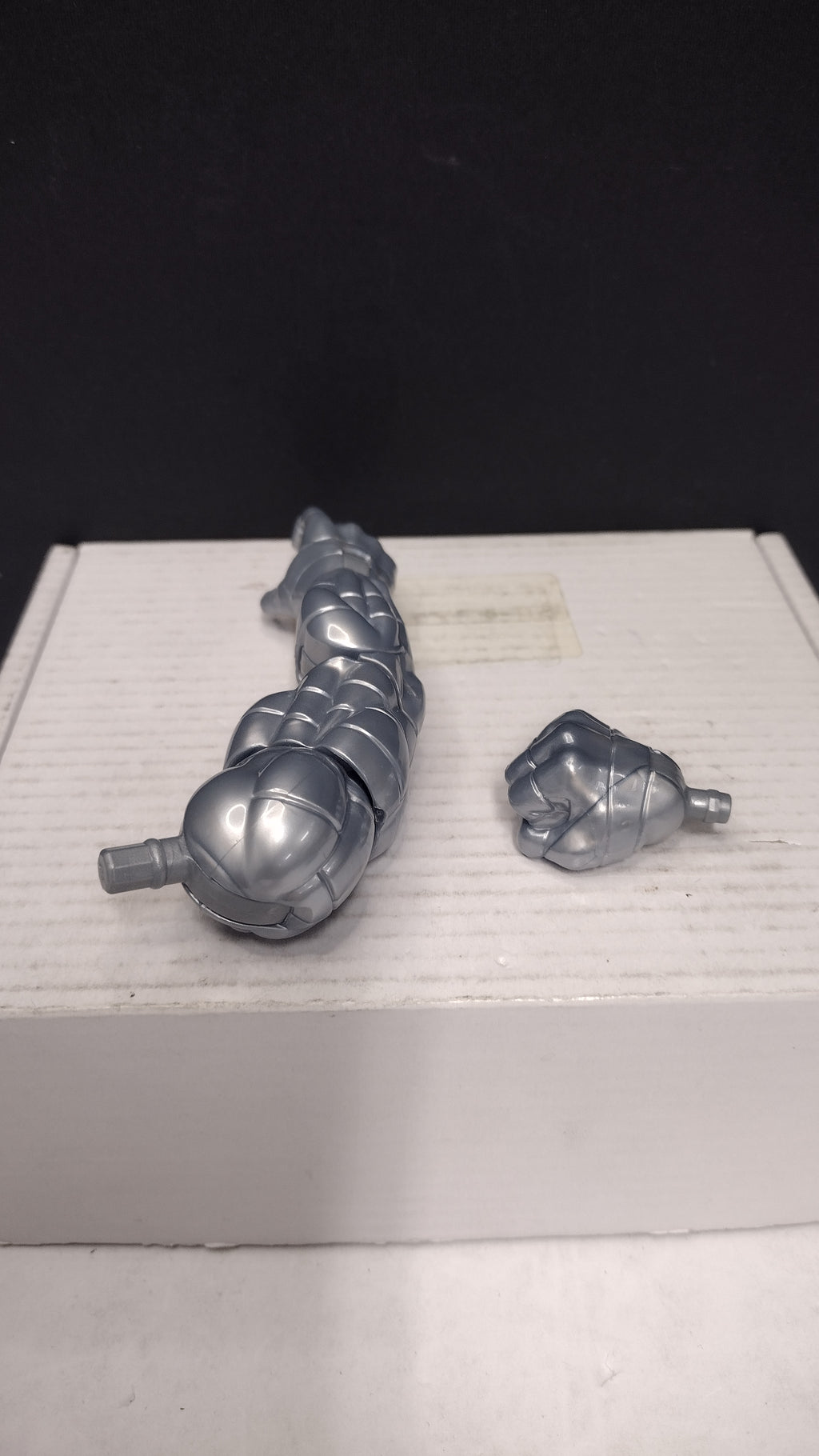Title:  Marvel Legends Box BAF Right Arm & Extra Closed Fist Parts Hasbro 2026