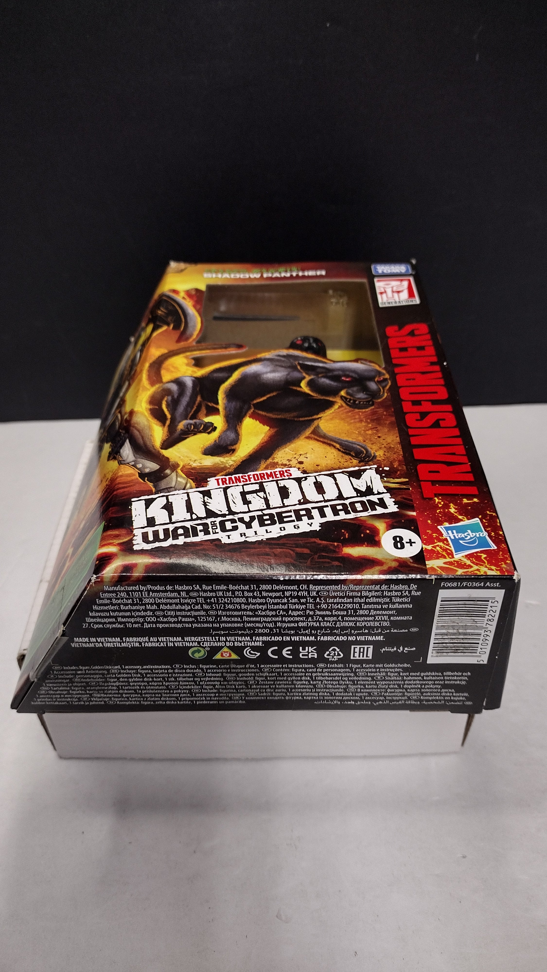 Hasbro Transformers War for Cybertron: Kingdom Deluxe Shadow Panther (WFC-K31 - Factory Sealed, NIB)