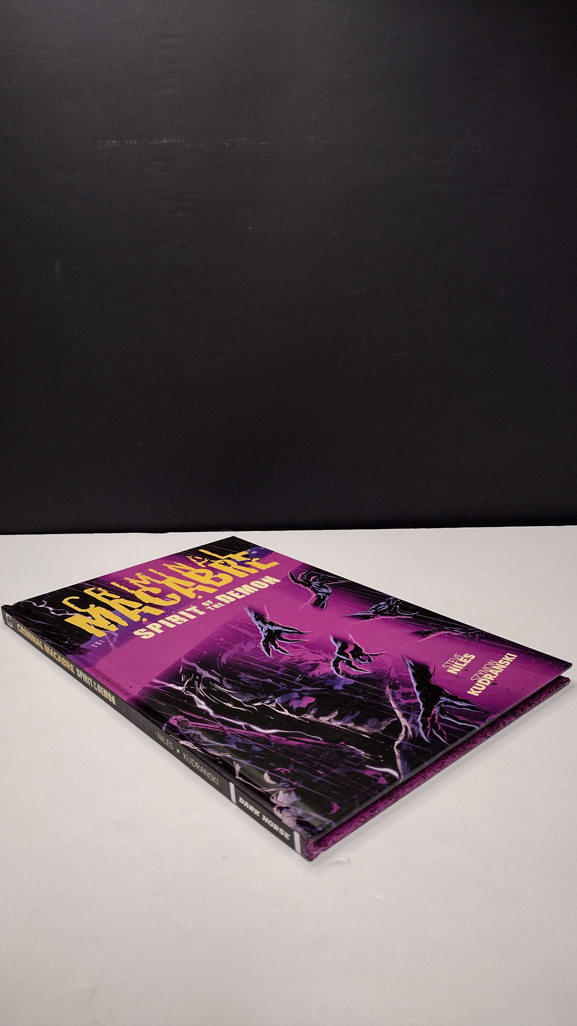(MATURE) Criminal Macabre: Spirit of the Demon by Steve Niles – Deluxe Hardcover