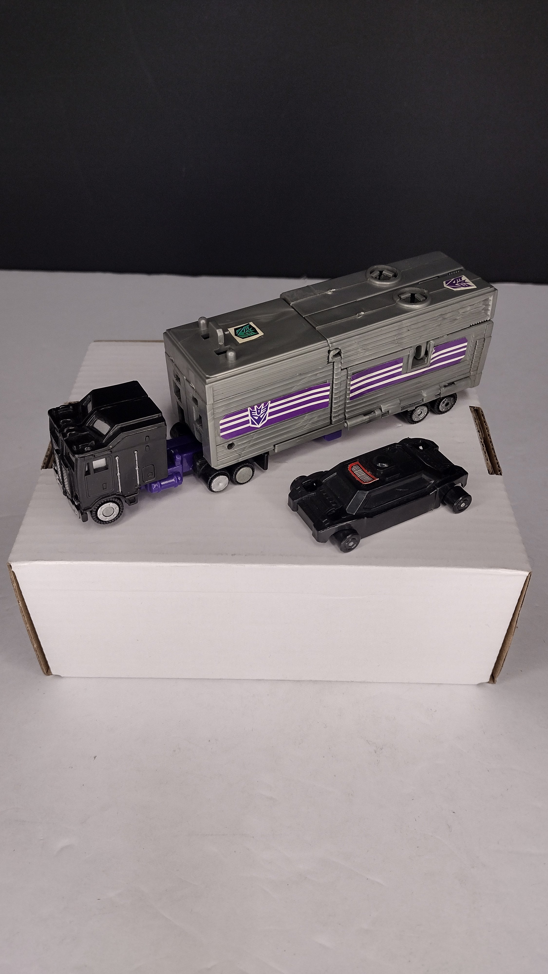 Vintage 1985 G1 Transformers: Motormaster & Rollercar Chestpiece