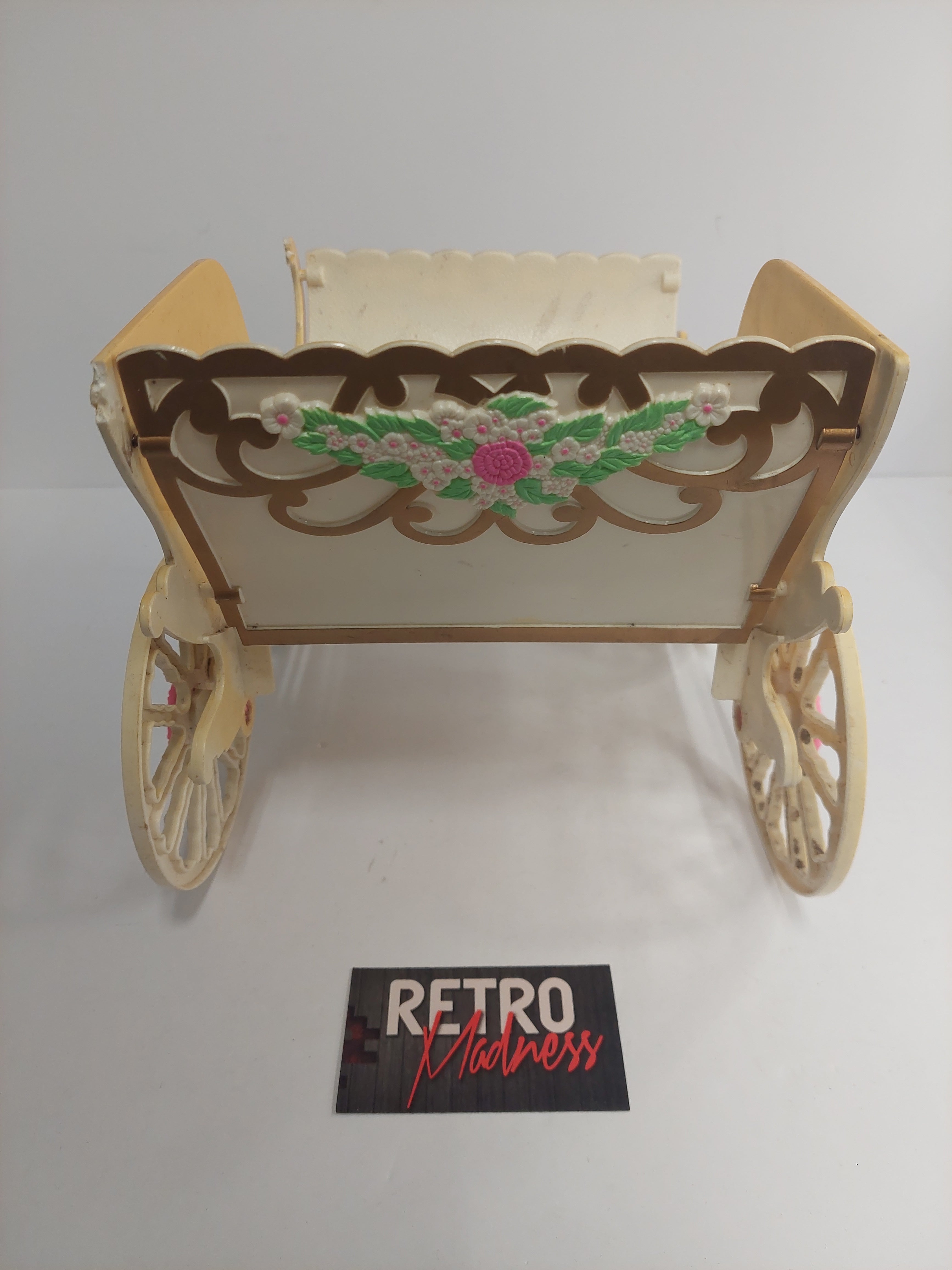 Vintage Disney Classics Cinderella Weeding Carriage for Parts Damaged