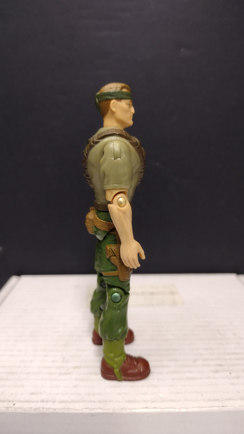 Vintage 1994 G.I. Joe: Sgt Savage  4" Action Figure Hasbro