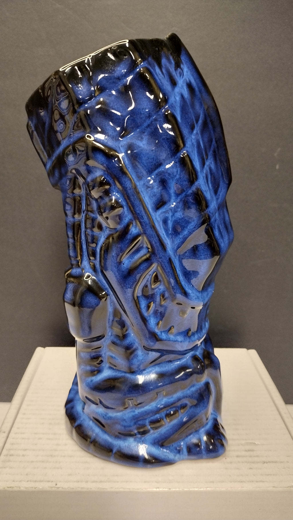 Mondo Tee-Kis Aliens Xenomorph Ceramic Tiki Mug (Blue Glaze Edition - 2017 Release, Unused in Box)