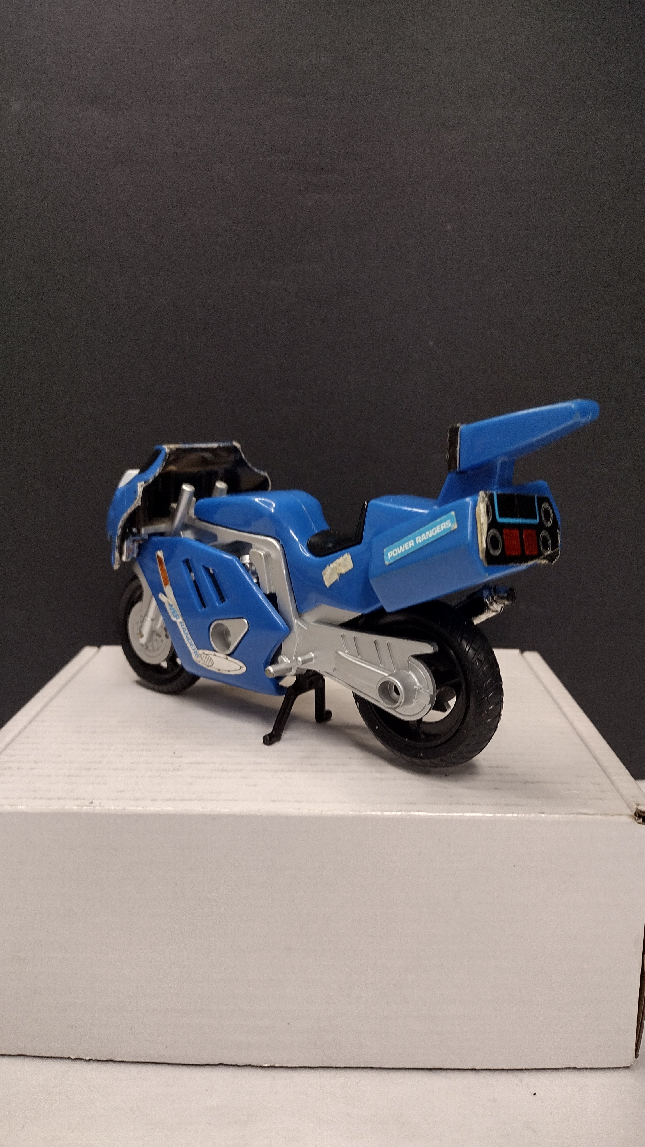 Vintage 1993 Bandai Mighty Morphin Power Rangers Triceratops Battle Bike Vehicle (Loose)