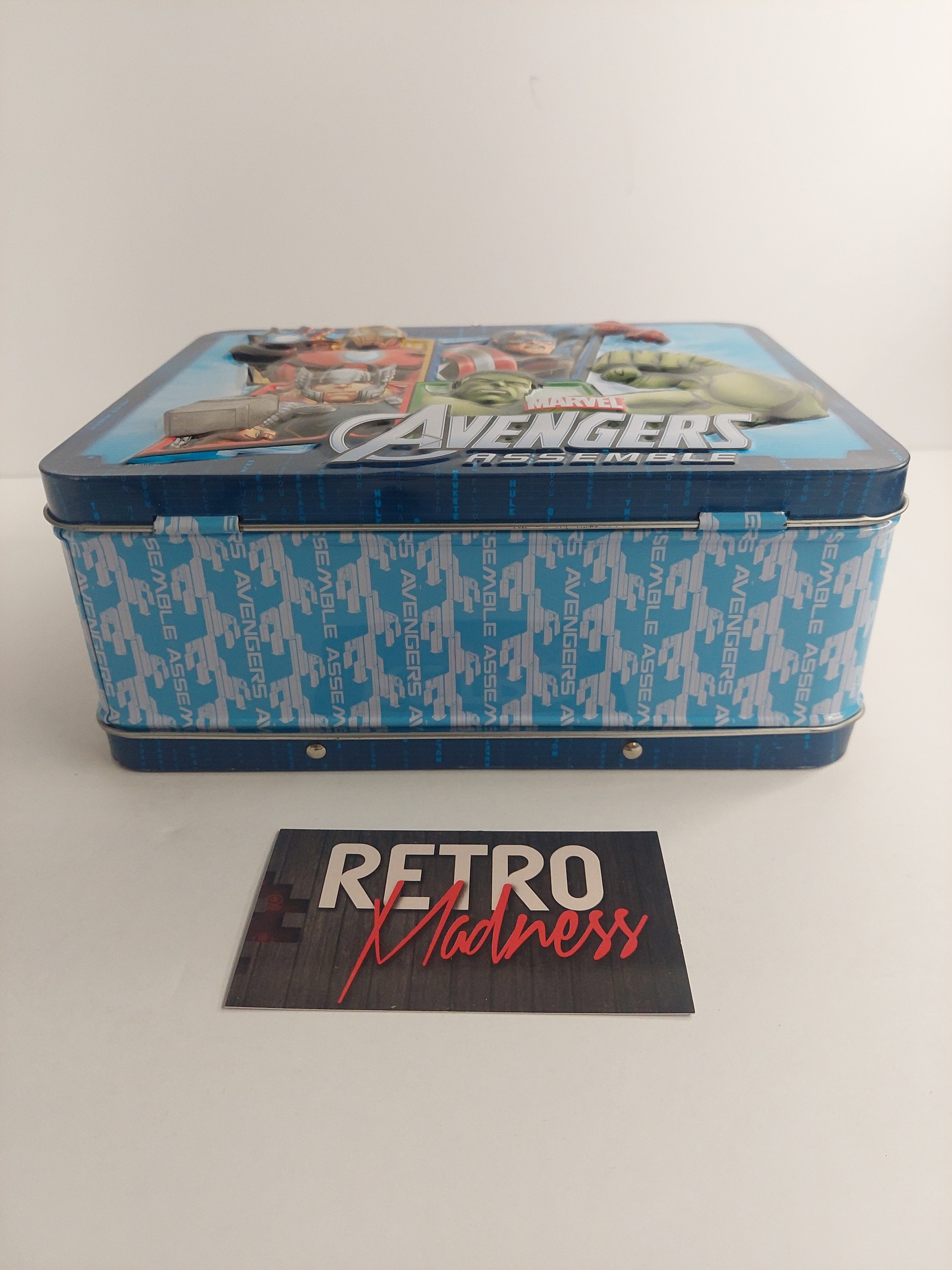 Marvel Avengers Assemble Collectible Tin Metal Lunch Box