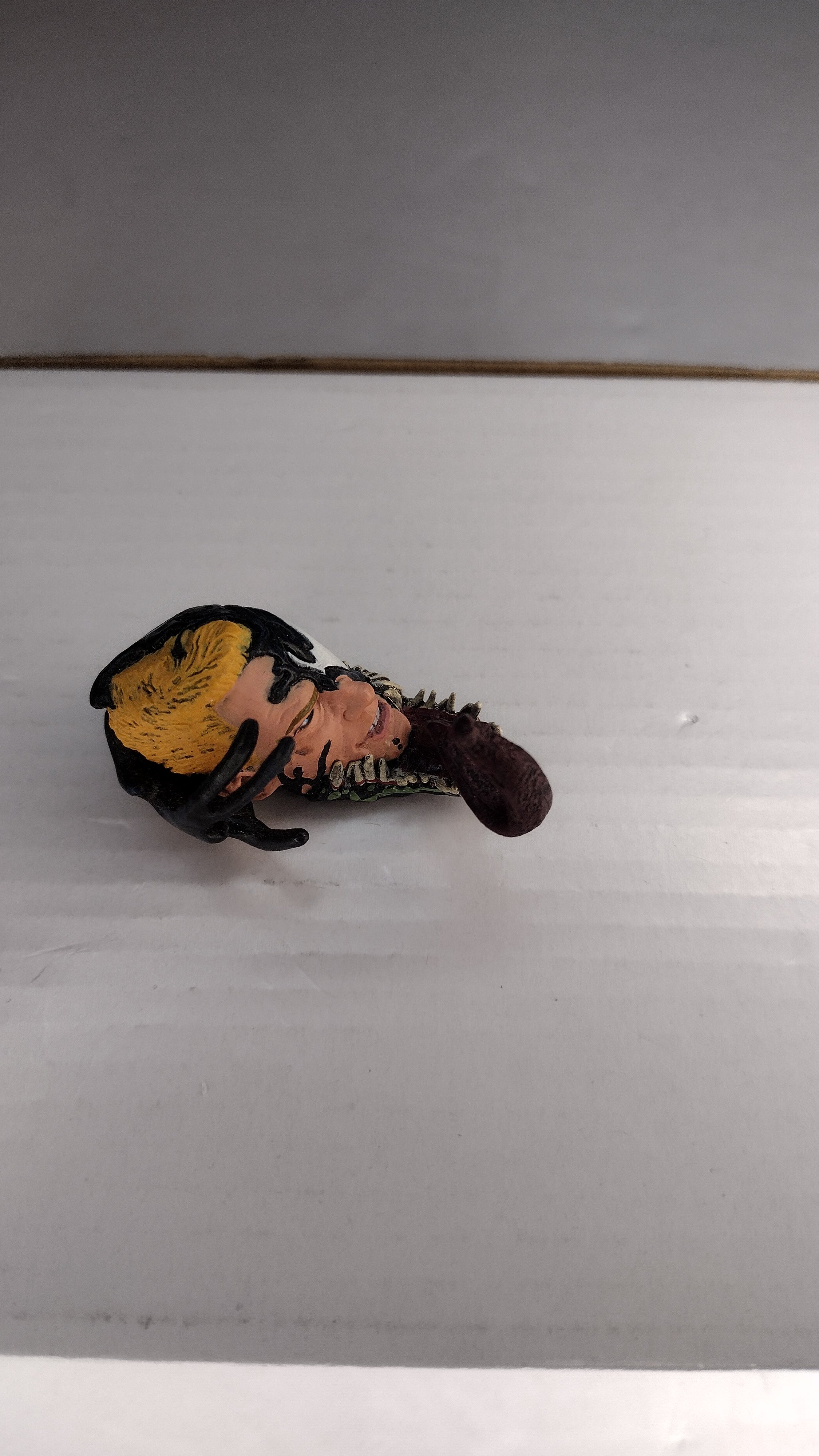 2012 Marvel Diamond Select: Venom – Symbiote Back Attachment & Alternate Heads/Arms ONLY