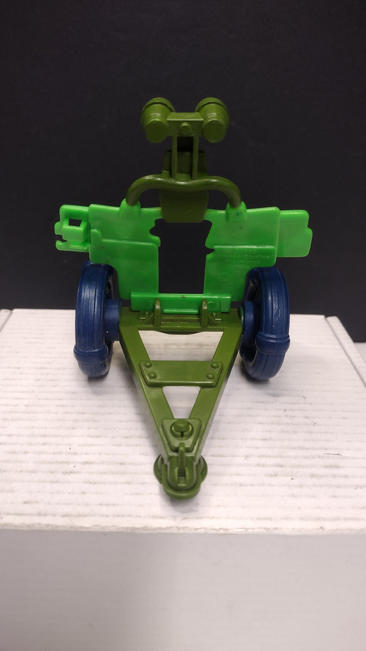 1990 TMNT Sewer Seltzer Cannon Vehicle Parts Wheelbase & Shield Portion