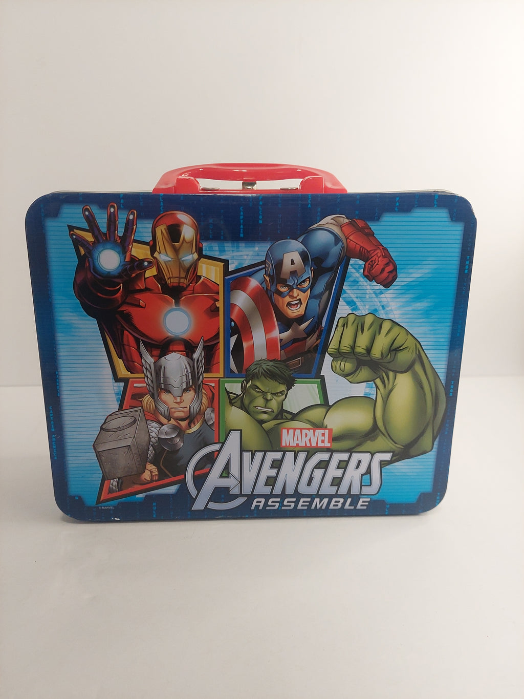 Marvel Avengers Assemble Collectible Tin Metal Lunch Box
