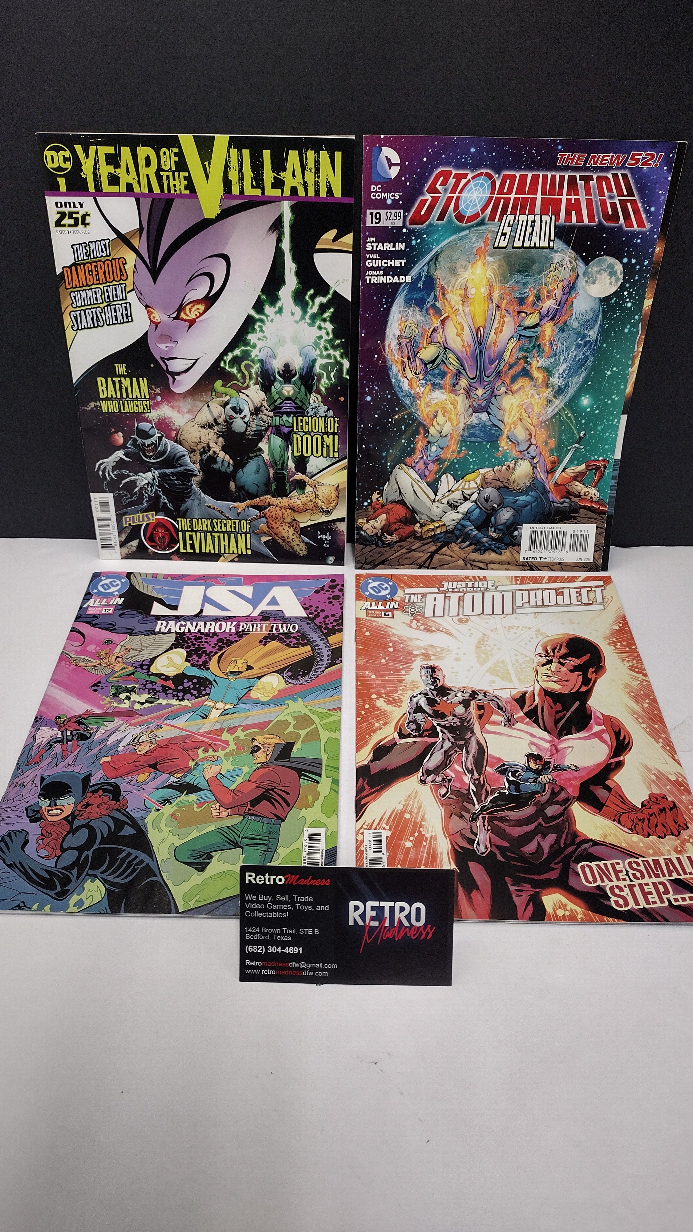 DC Comics Modern Era Lot – 4 Book Set - Lot H3 (Brand New / Unread)