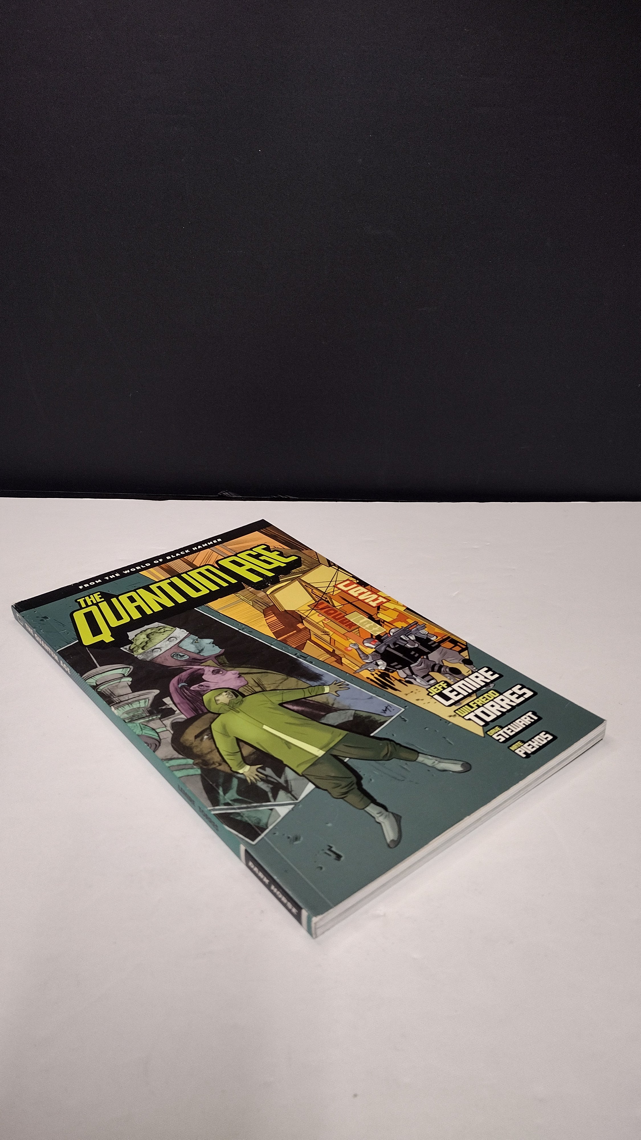 (MATURE) The Quantum Age - From the World of Black Hammer by Jeff Lemire – New Paperback