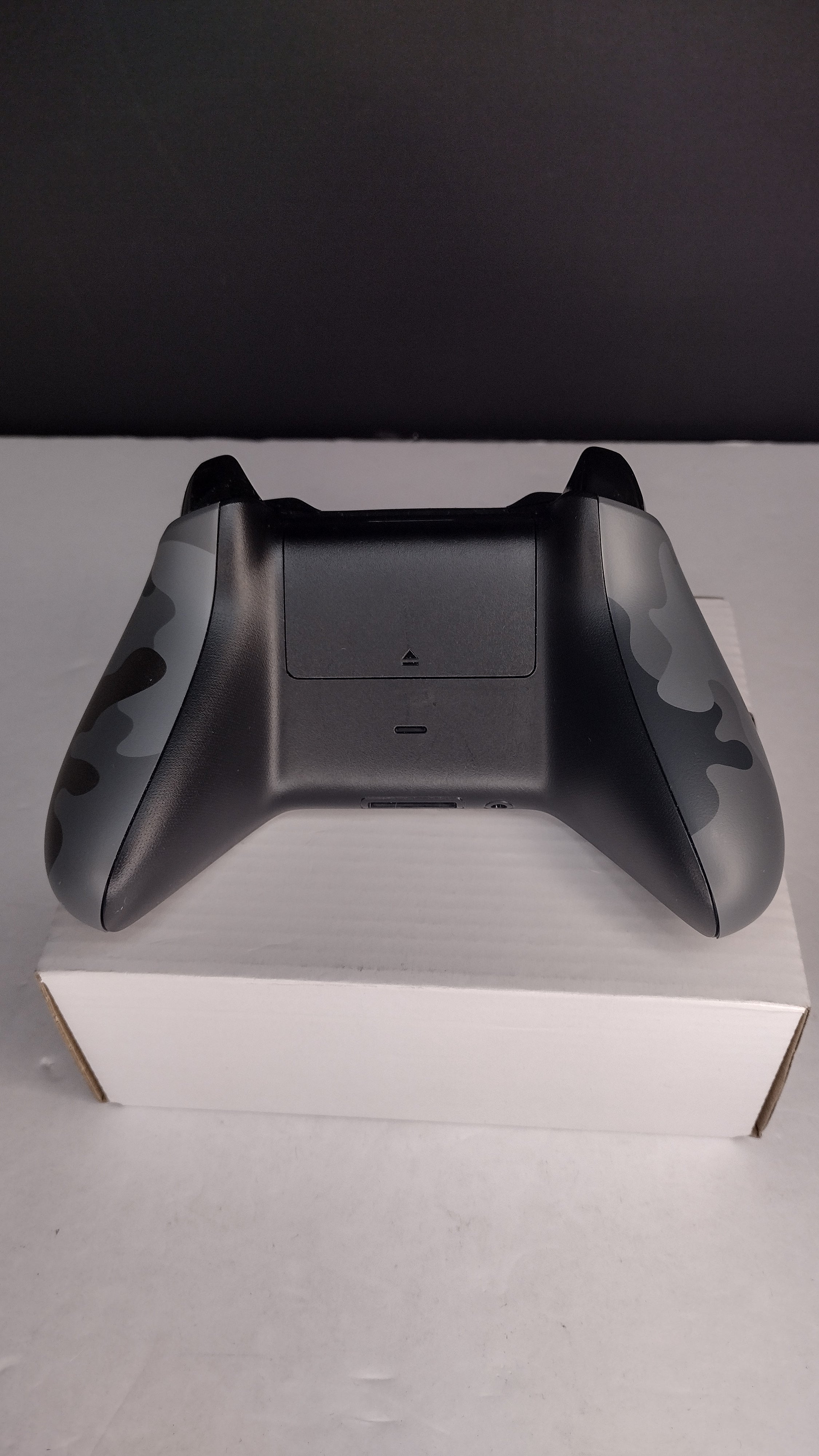 Microsoft Xbox One Wireless Controller – Special Edition Night Ops Camo (Model 1708) - In Box Tested Working!