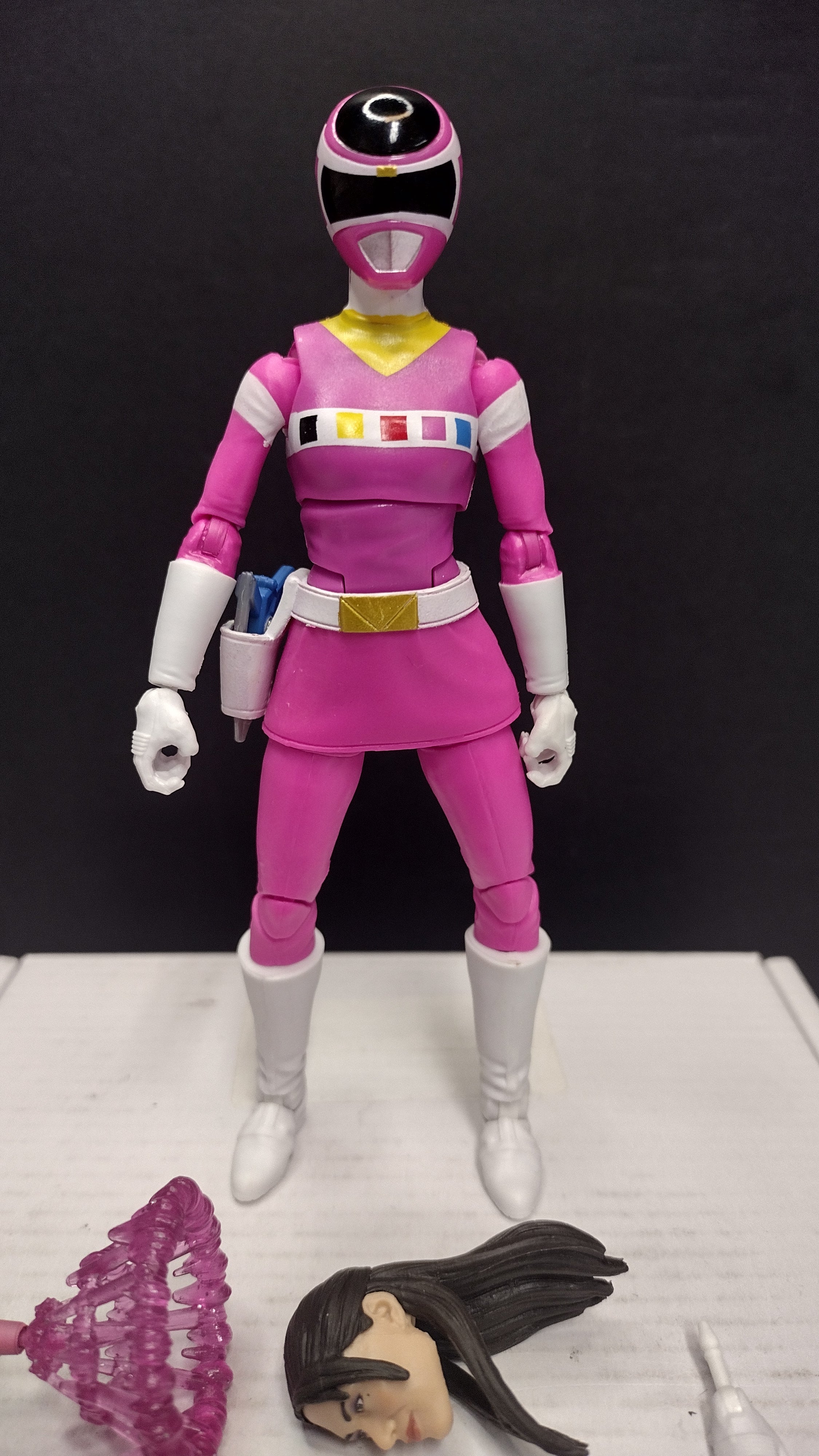 Power Rangers Lightning Collection: In Space Pink Ranger 6-Inch Action Figure • Loose & 100% Complete (Hasbro)