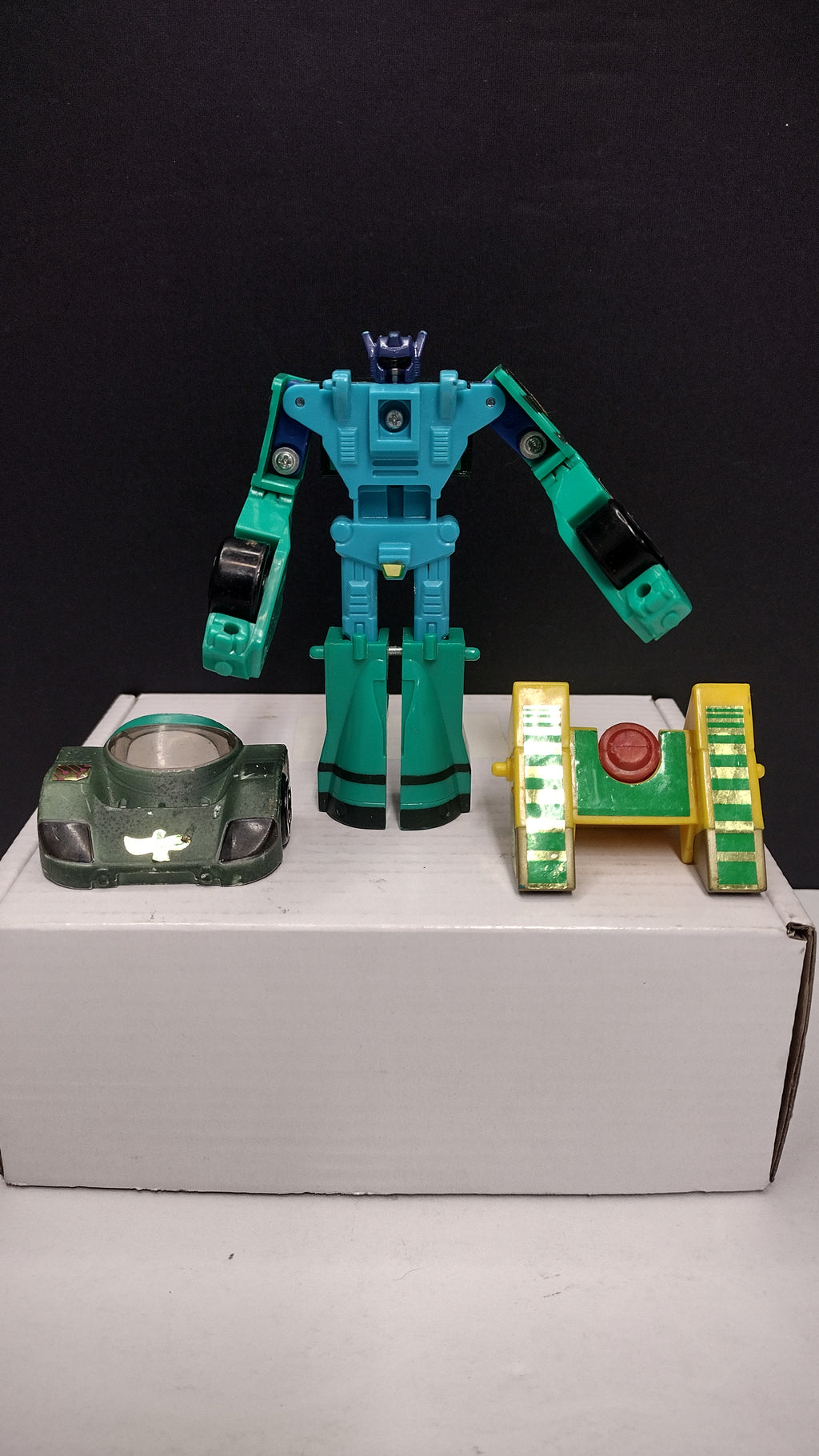 Vintage 1993 G2 Transformers: Color Changers Drench Action Figure – Loose & Complete (Front Plate Hinge Issue / Played-With Condition)
