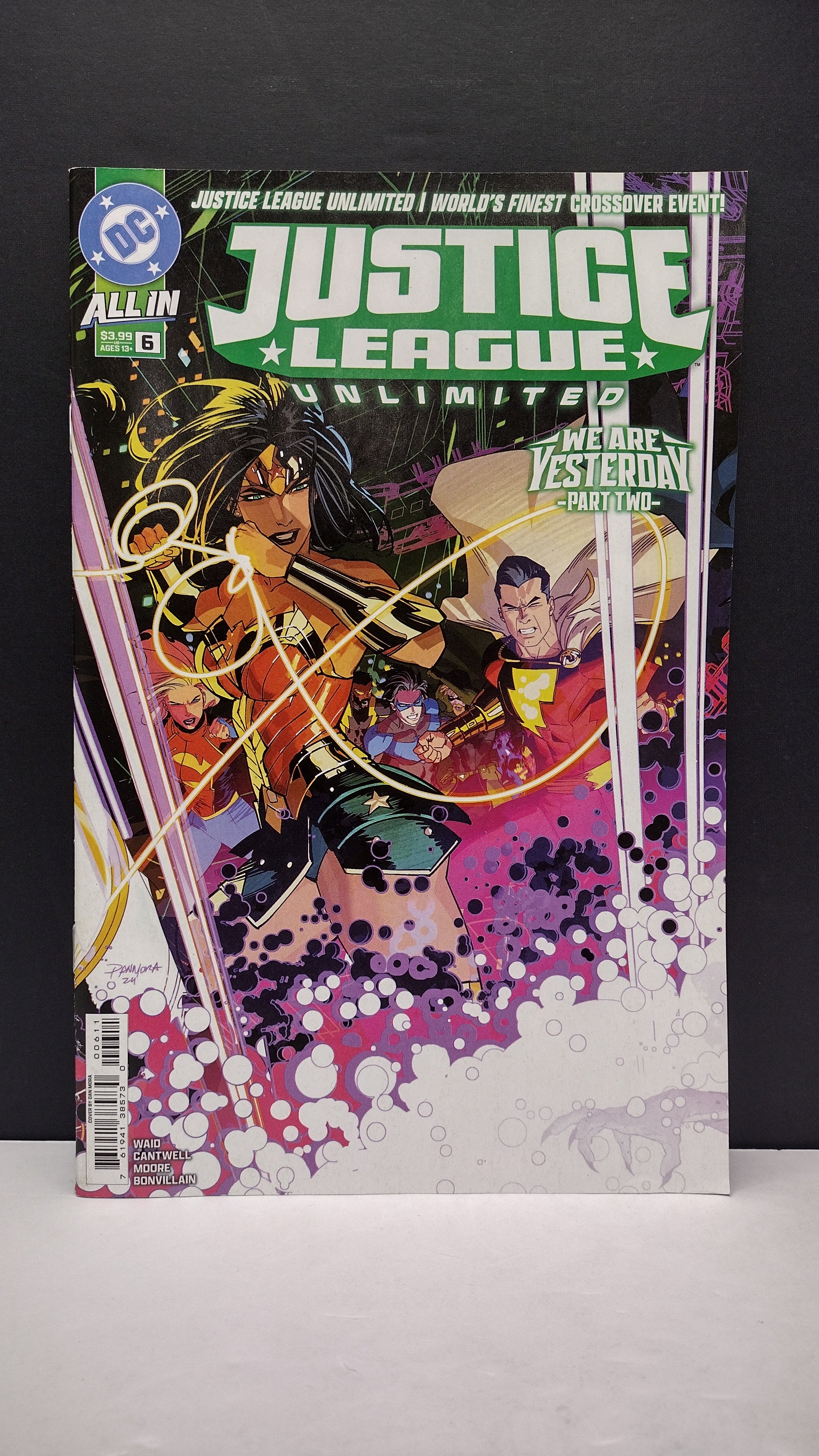 DC Comics Modern Era Lot – 4 Book Set - Lot H2 (Brand New / Unread)