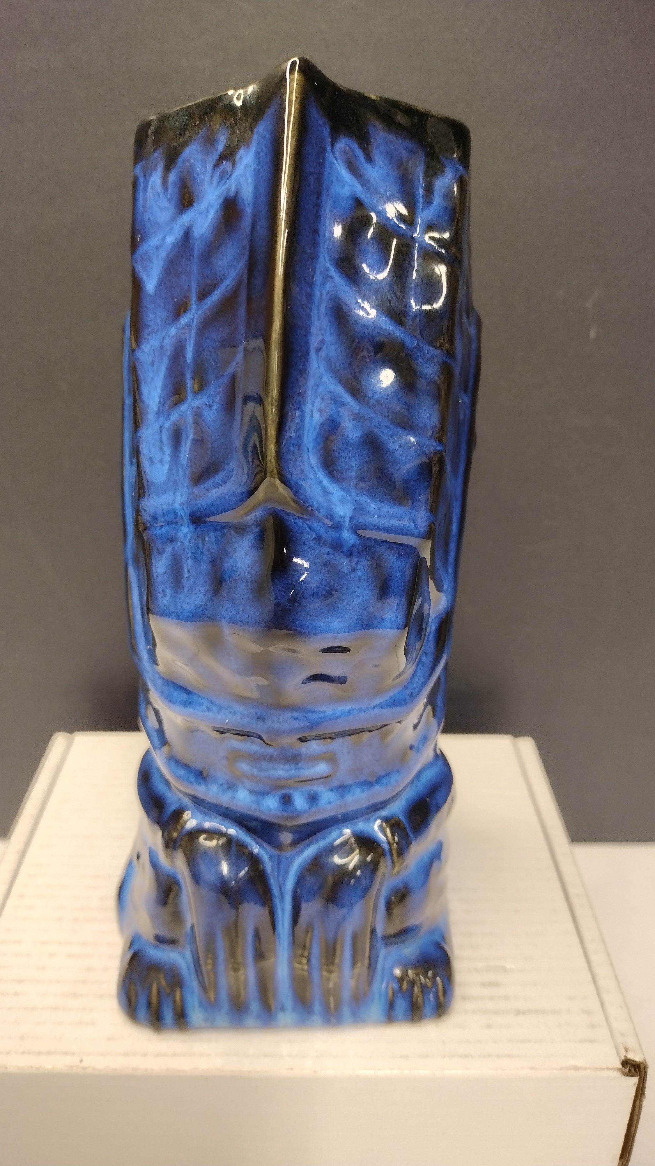 Mondo Tee-Kis Aliens Xenomorph Ceramic Tiki Mug (Blue Glaze Edition - 2017 Release, Unused in Box)