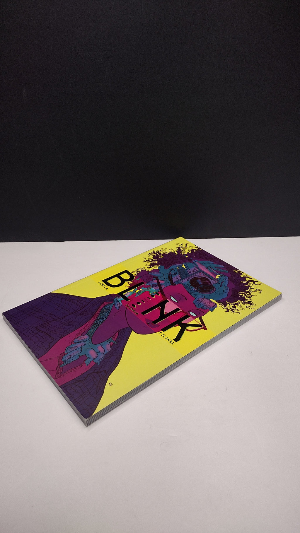 (MATURE) Blink by Christopher Sebela – Paperback Graphic Novel