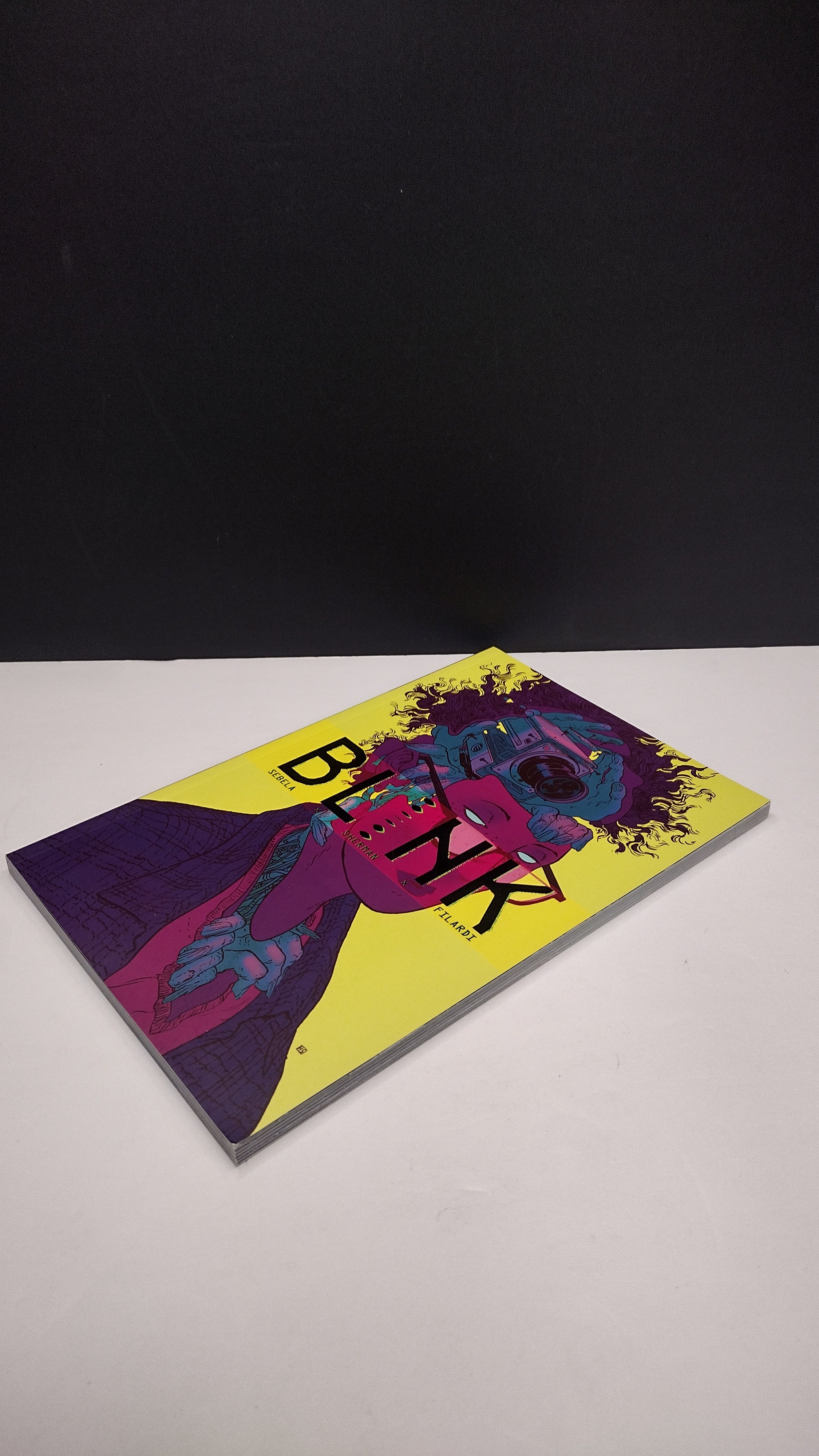 (MATURE) Blink by Christopher Sebela – Paperback Graphic Novel