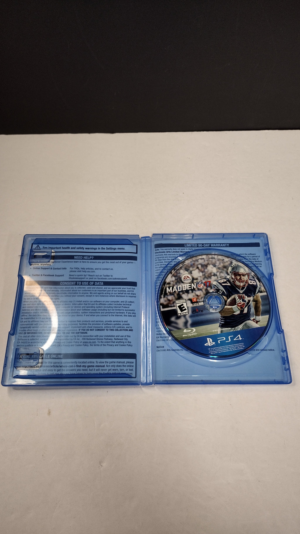 Sony PlayStation 4: Madden NFL 17