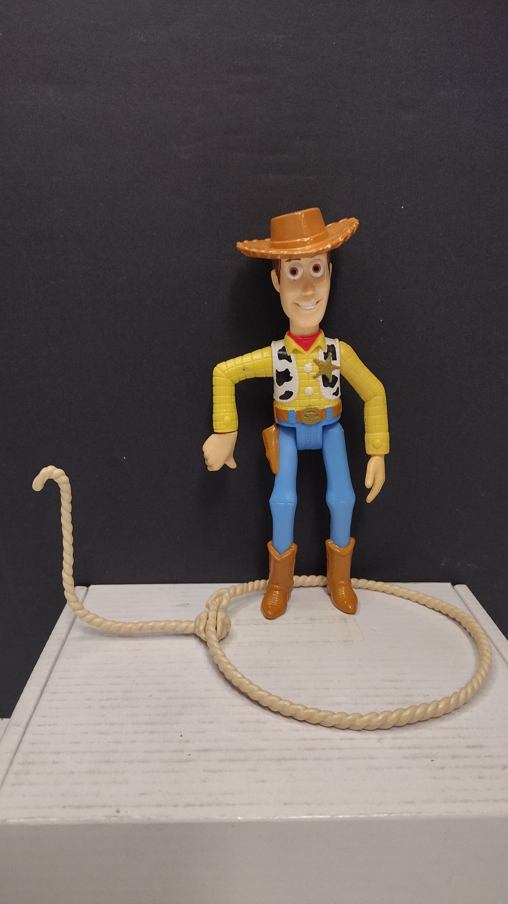 Vintage 1995 Disney Pixar Toy Story Sheriff Woody Burger King Kids Club Plastic Figure with Lasso (Loose)