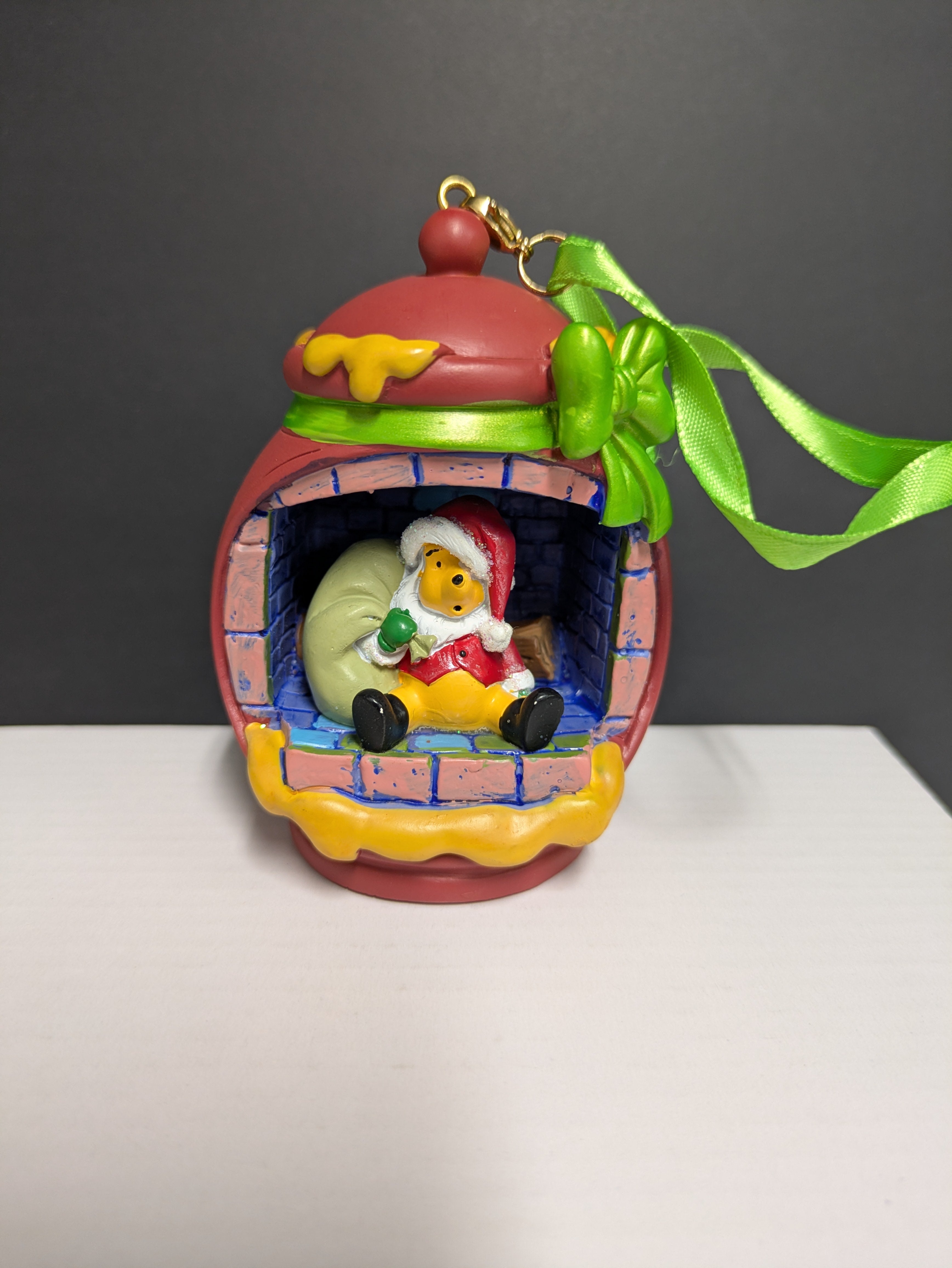 Disney Sketchbook Winnie the Pooh Ornament Untested