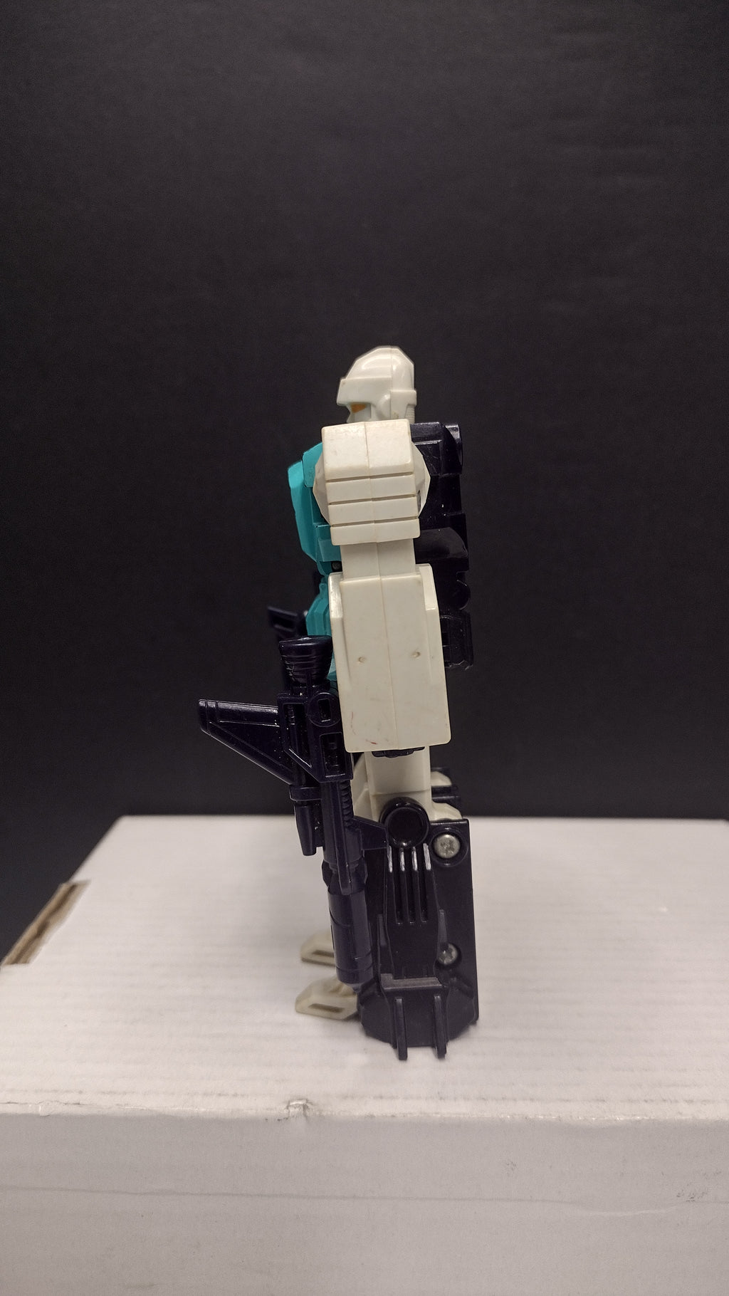 Vintage 1987 G1 Transformers: Decepticon Wingspan Action Figure – Loose Figure with Both Weapons (Missing Wings & Decals)