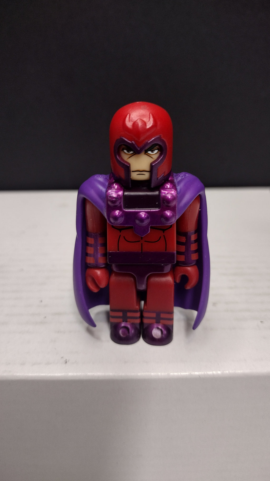 Authentic Marvel Super Heroes x Medicom Toy: Kubrick Series 3 – Magneto 100% Micro Figure • Classic Silver-Age Style (2004)