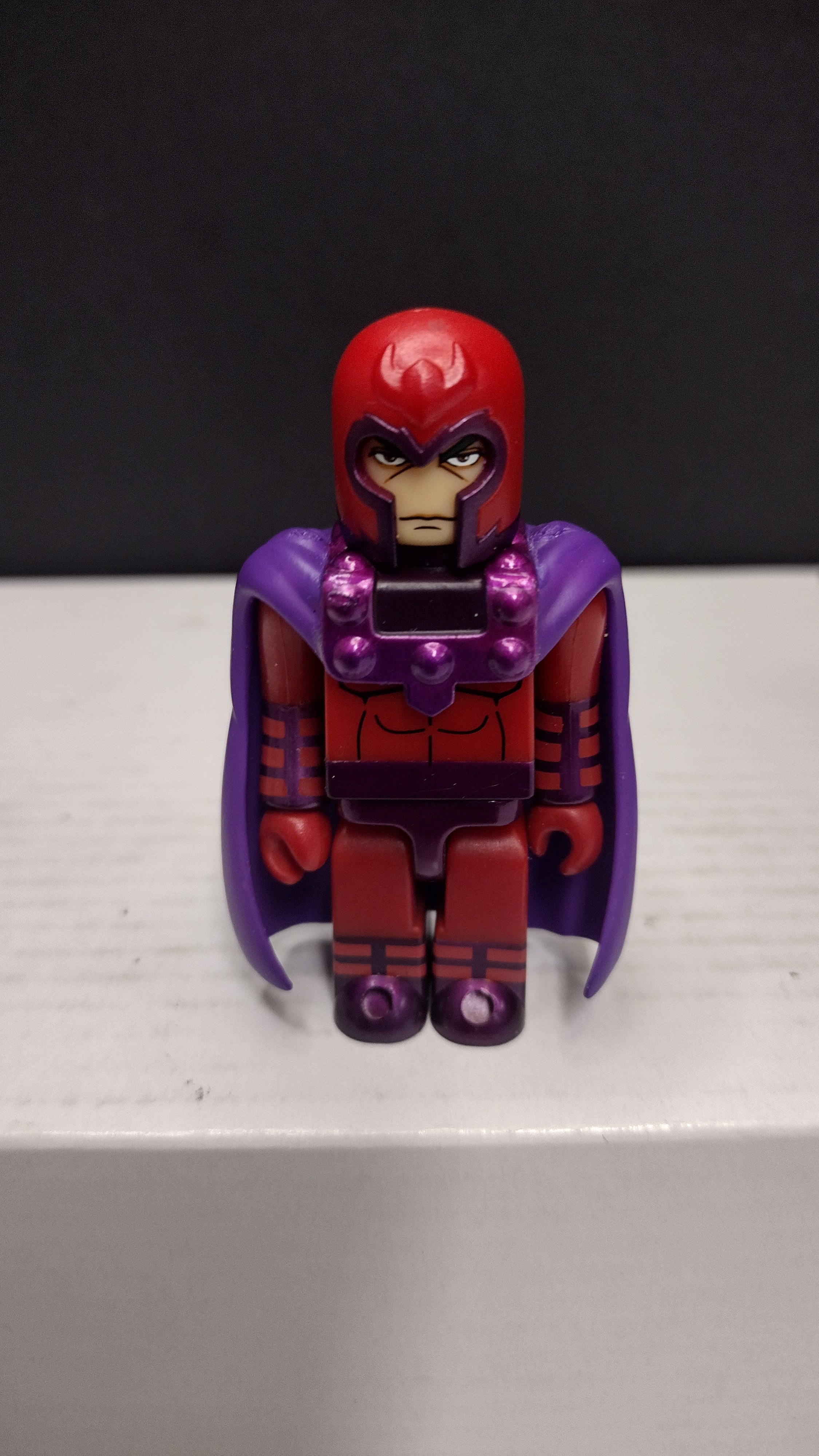 Authentic Marvel Super Heroes x Medicom Toy: Kubrick Series 3 – Magneto 100% Micro Figure • Classic Silver-Age Style (2004)