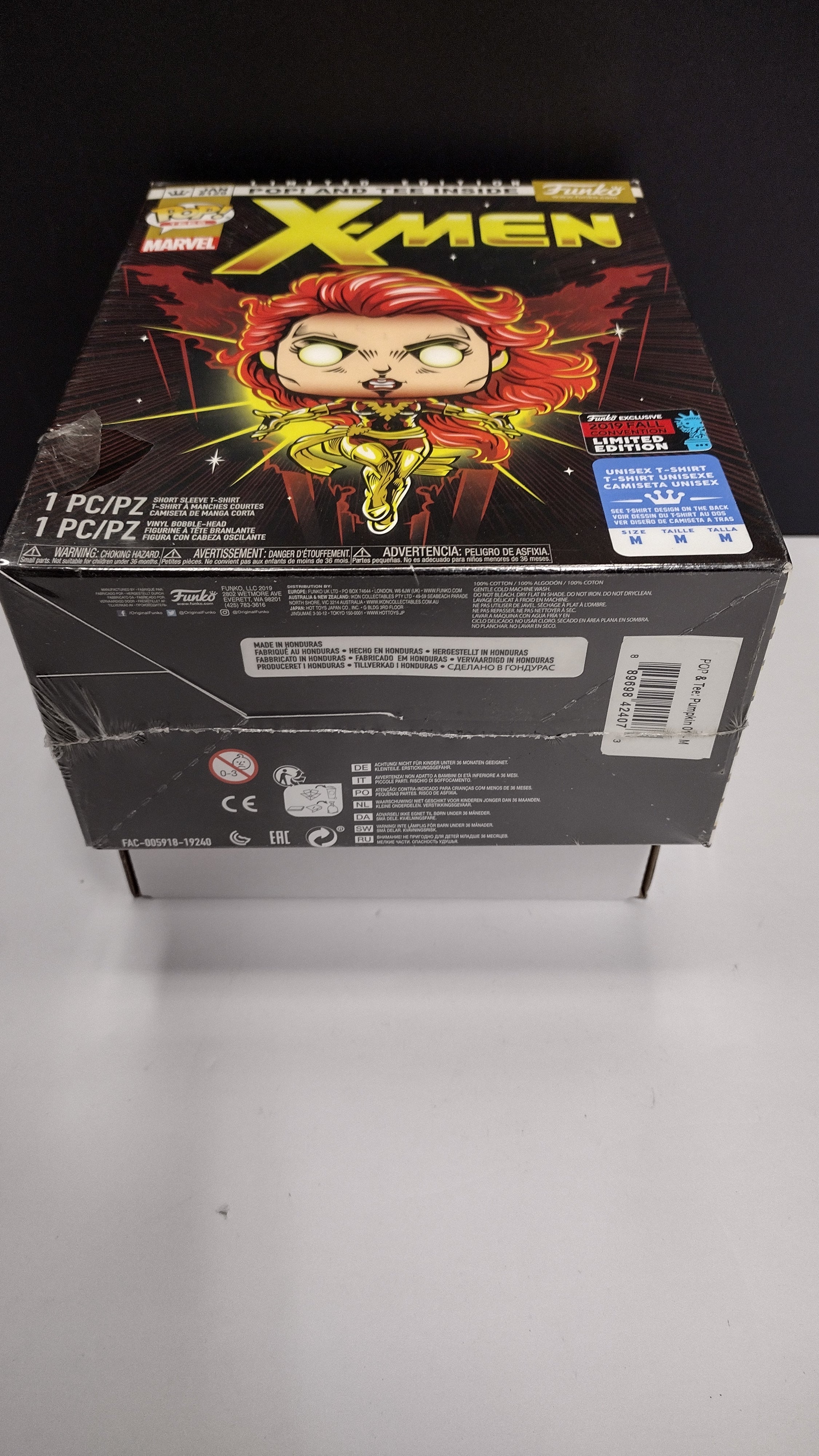Funko Pop! & Tee: X-Men Dark Phoenix – 2019 Fall Convention Exclusive (Size Medium)