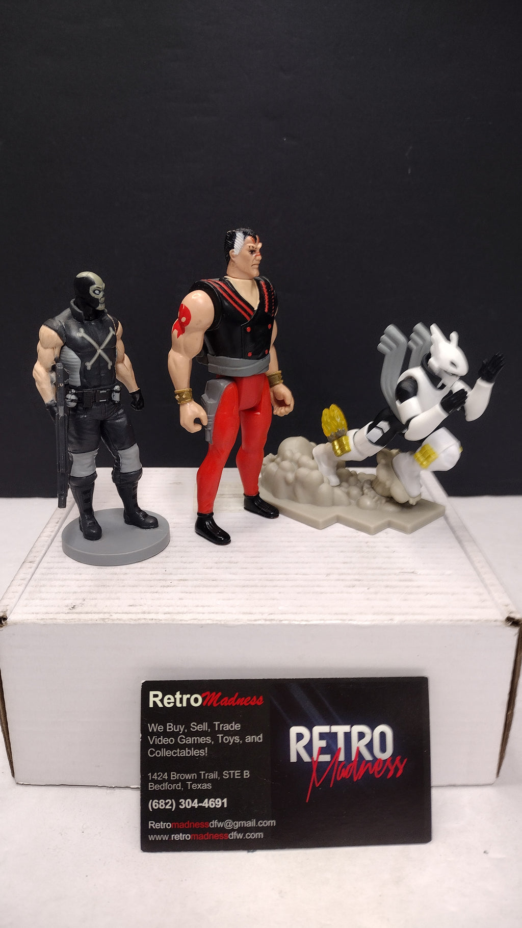 Lot of 3 Vintage Figures Marvel Crossbones- Robocop Headhunter- Tenya Iida