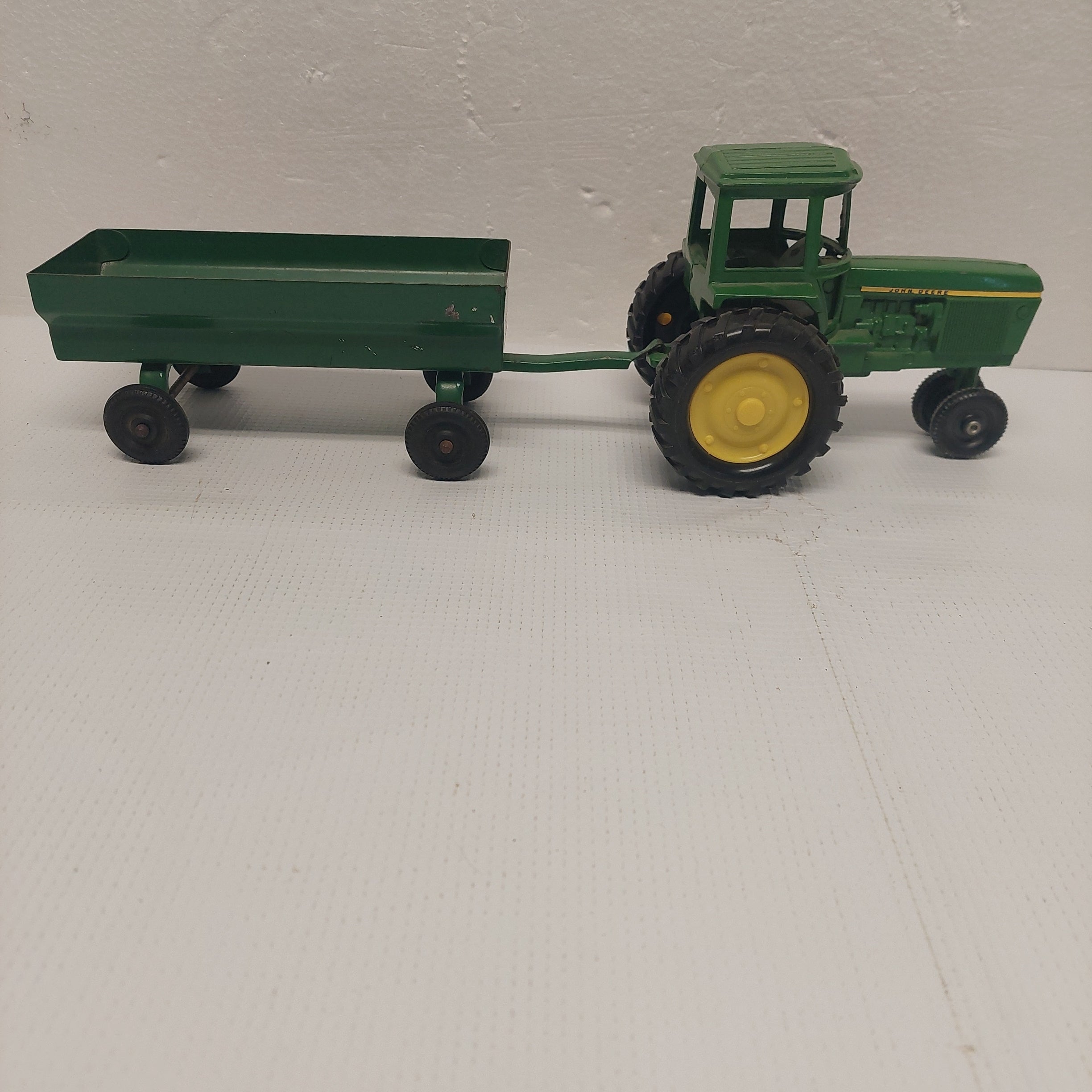 Vintage John Deere ERTL Tractor